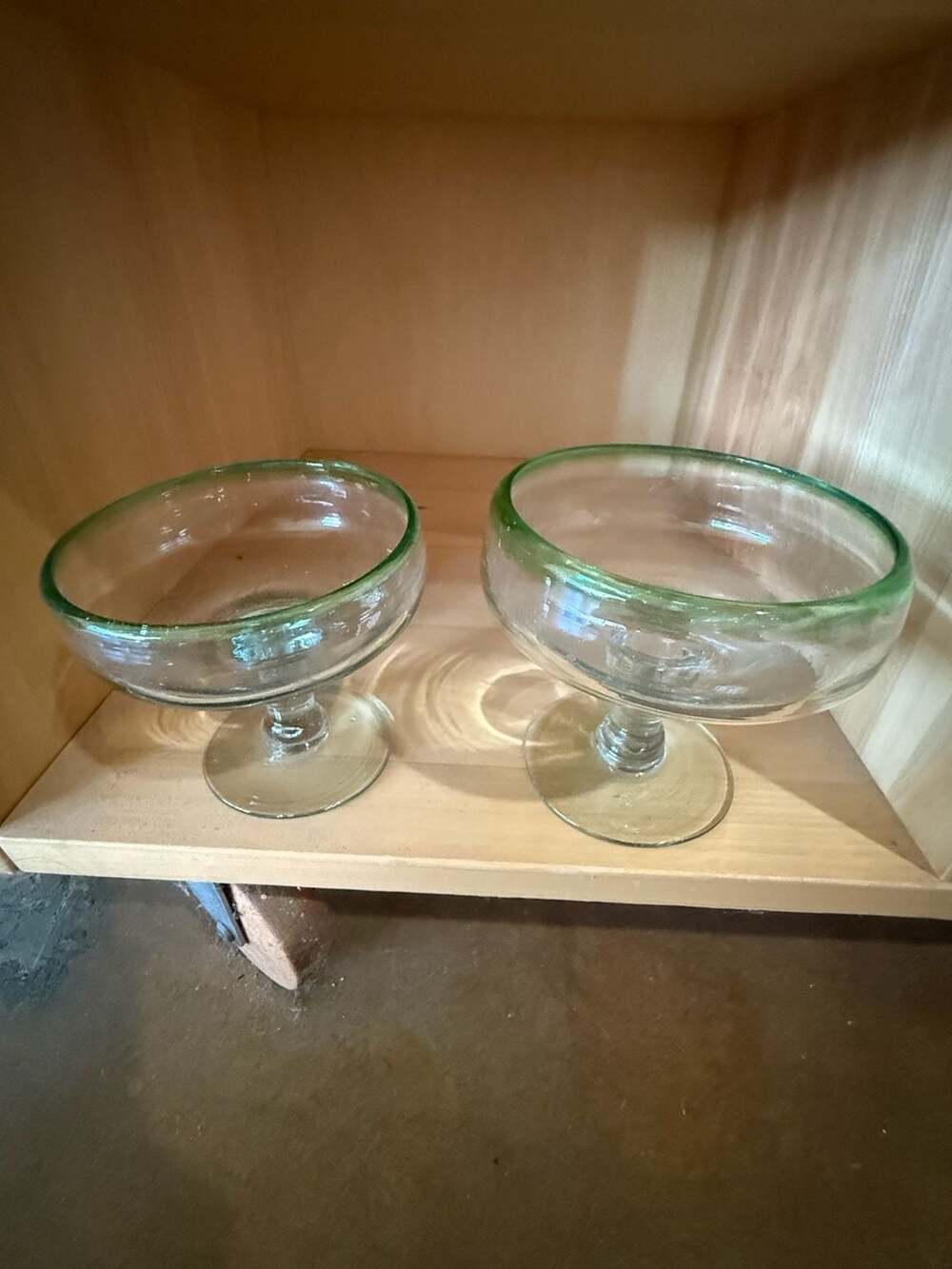 Hand Blown Mexican Glass Footed Dessert Bowls Sherbet Glasses with Green Rim